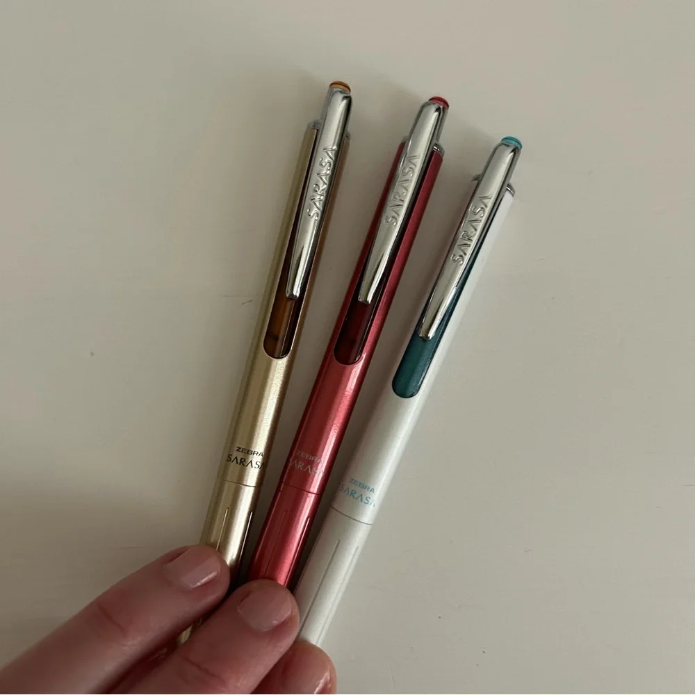 Sarasa Pen Barrels in Rose Pink, Gold and White - Picture 2 of 7